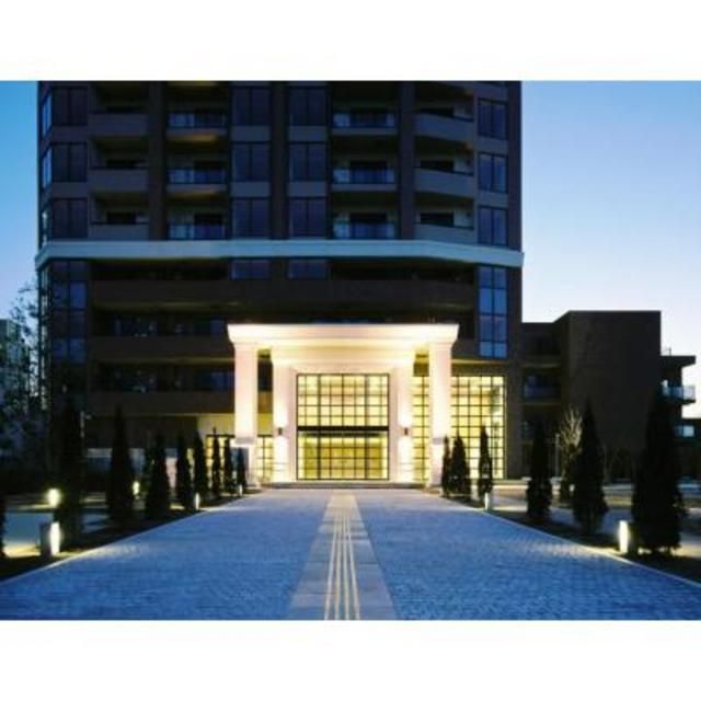 エントランス　清潔なエントランスです