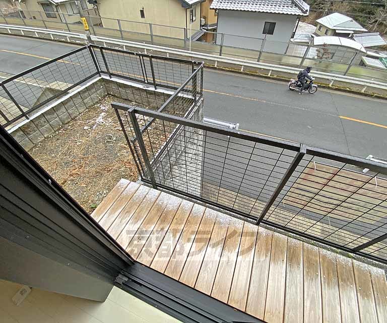 バルコニー　風当りの良いバルコニーです。