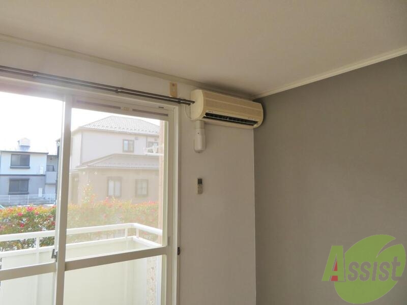 その他設備　エアコンも付いていて引越し日から快適です。