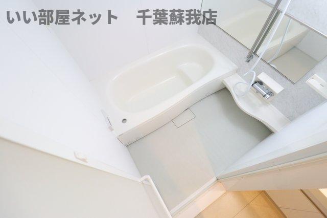 バス・シャワールーム　お風呂で日々の疲れを落としましょう