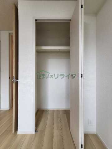 収納　別部屋参考写真となります。