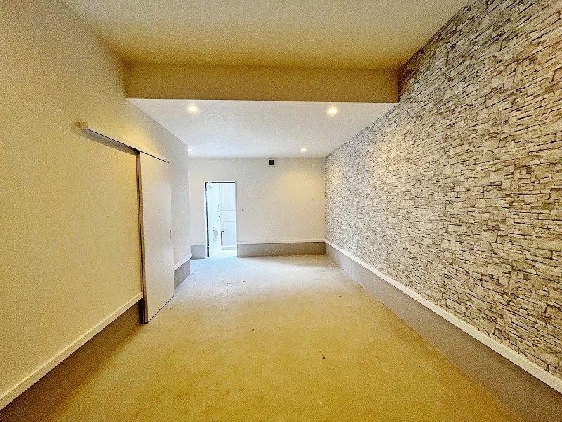 エントランス　★ガレージ★