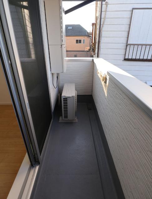 バルコニー　バルコニー