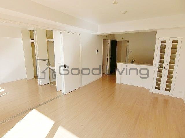 居室・リビング　ここで楽しい食事の時間