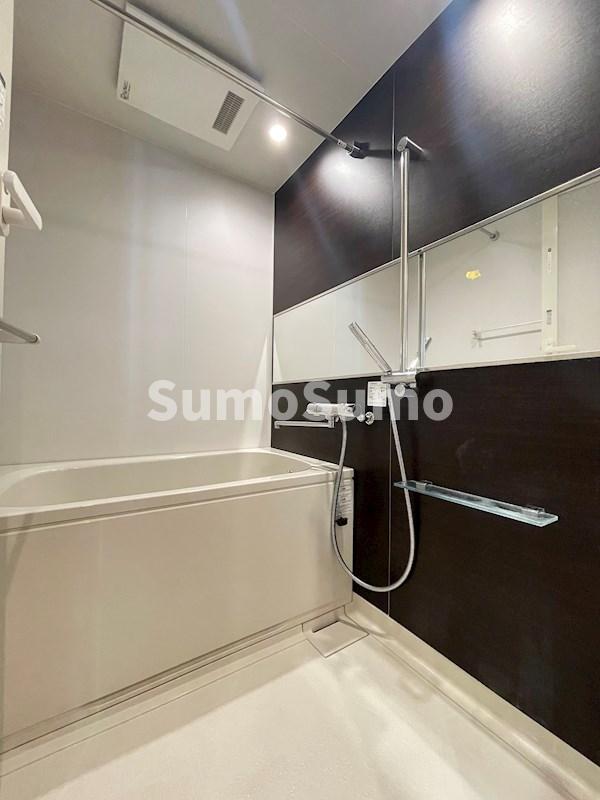 バス・シャワールーム　お風呂です