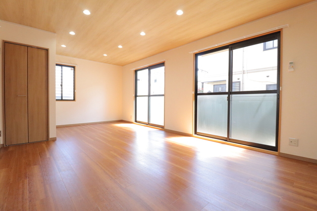 居室・リビング　リビング