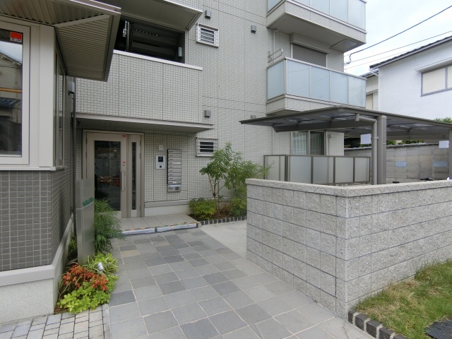 エントランス　エントランス