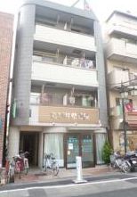 建物外観　落ち着いた雰囲気の外観です