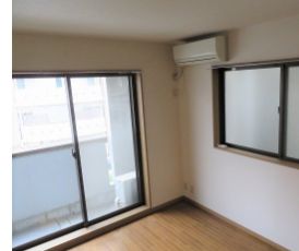 居室・リビング　使いやすい居間です