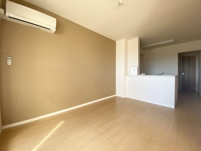 眺望　※同タイプの物件写真となり、実際は白を基調にした色となります