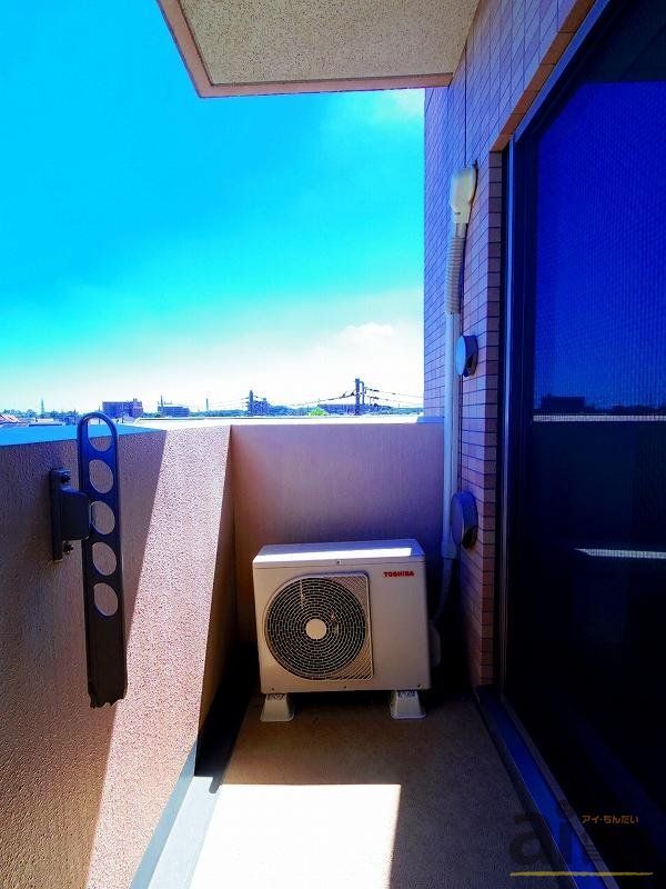 バルコニー　※同仕様写真