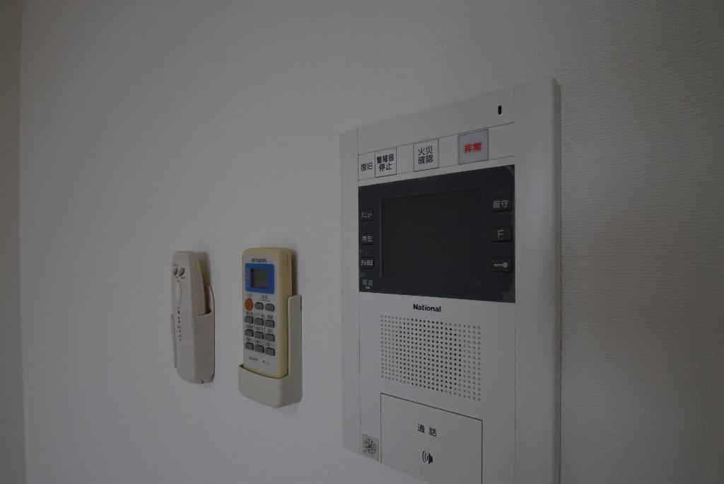 セキュリティ　カメラ付インターホン