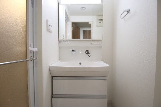 洗面設備　※別室の参考写真の為、現況優先です。