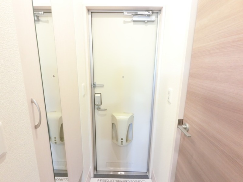 玄関　図面と現状に相違がある場合には現状を優先