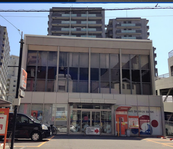 銀行　岡崎信用金庫代官町支店（銀行）まで134m