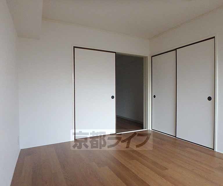 居室・リビング　十分な広さのあるお部屋です。