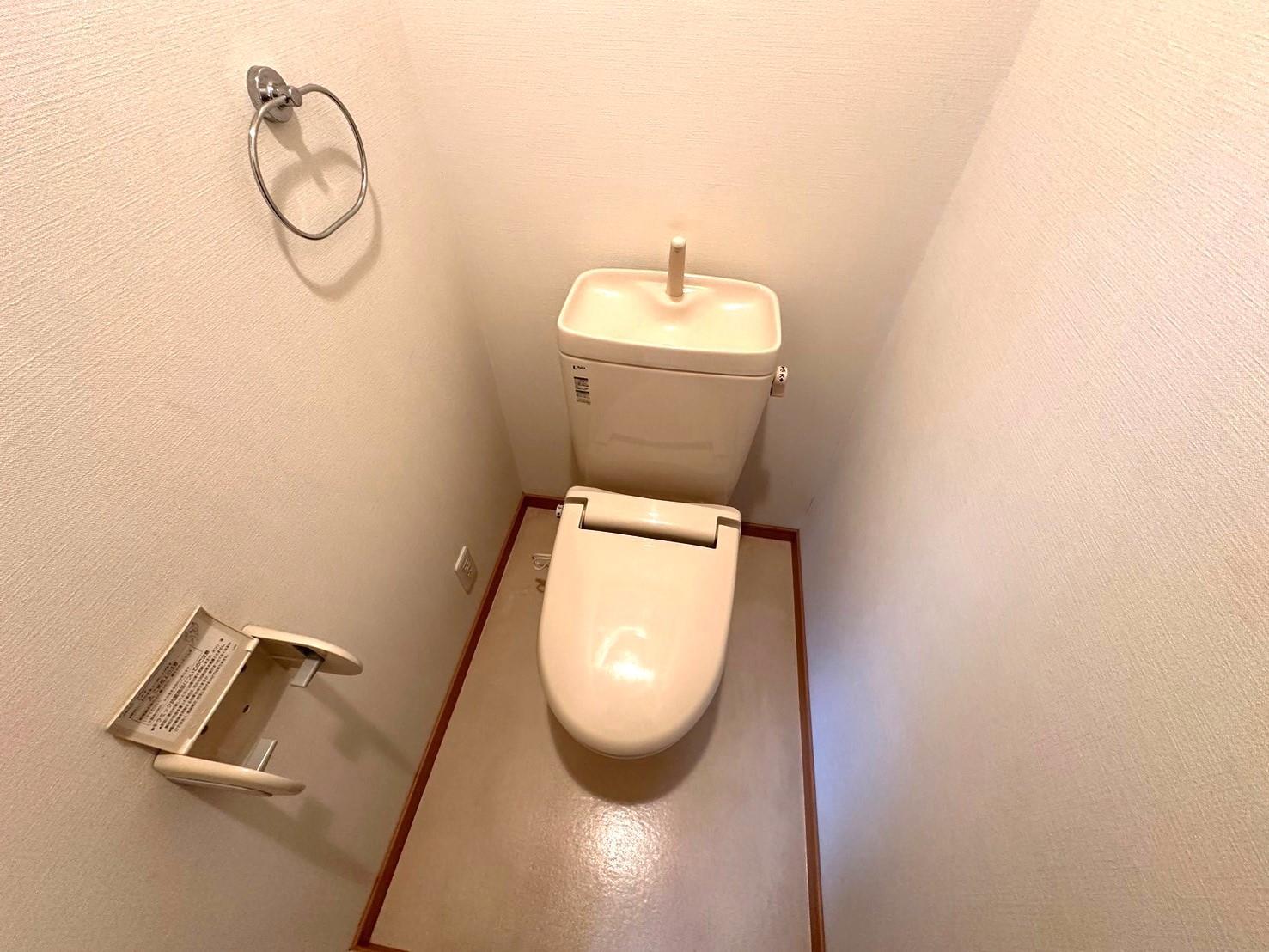 トイレ　お掃除のしやすい洋式トイレ♪