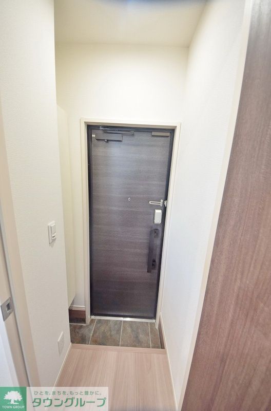 玄関　お問合せはタウンハウジングまで！※現地待合わせ相談可能