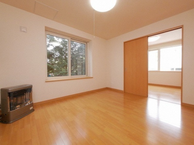 居室・リビング　明るいリビング♪