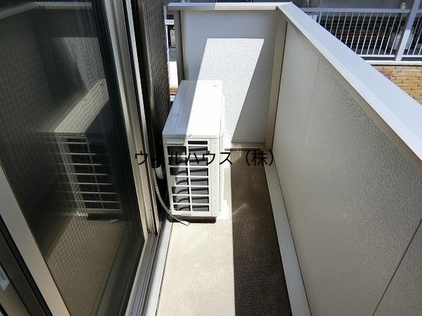 バルコニー　南向きバルコニー！