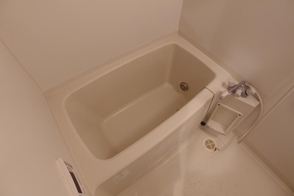 バス・シャワールーム　エレベーター