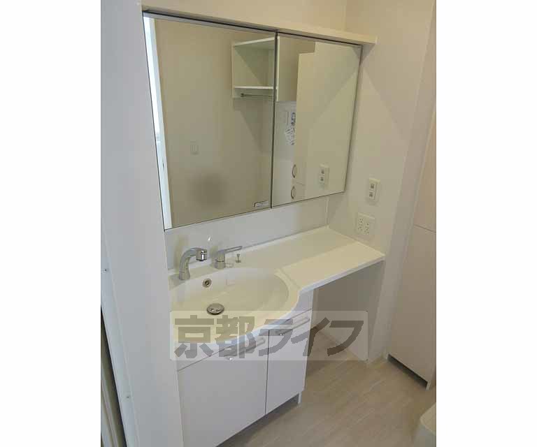 洗面設備　広いので使いやすい！