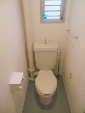 トイレ　★お部屋探しはタウンハウジング高幡不動店まで★