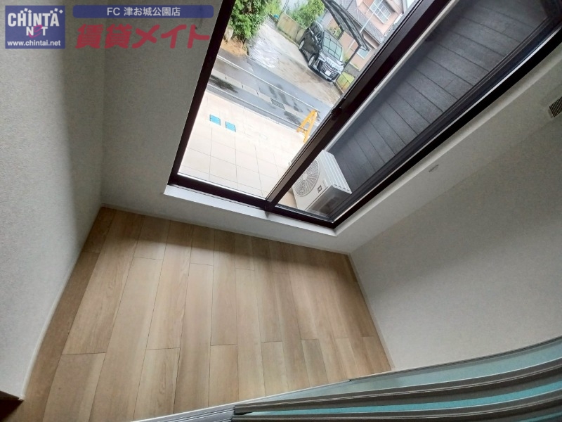 バルコニー　同型参考写真です。