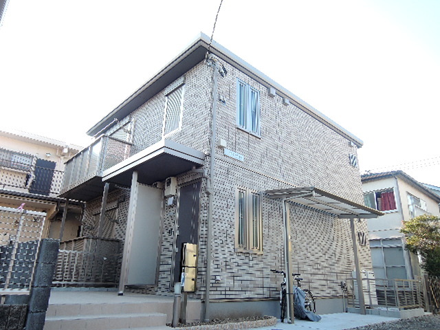 建物外観　耐震構造のセキスイハイム施工　気楽な１フロア１住戸