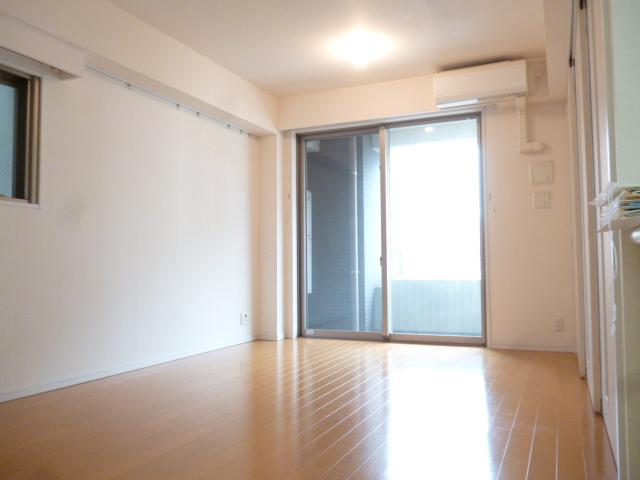 居室・リビング　居室※別部屋参考写真