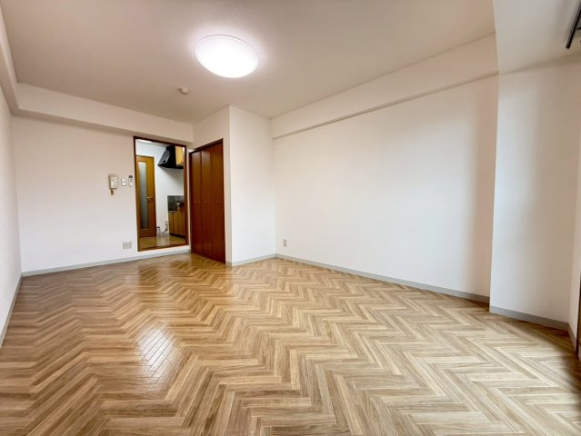 その他部屋・スペース　落ち着いて過ごせるお部屋なので、寝室にいかがでしょうか