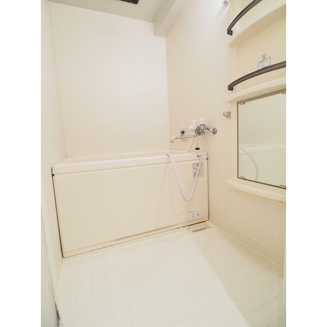 バス・シャワールーム　※別部屋参考写真