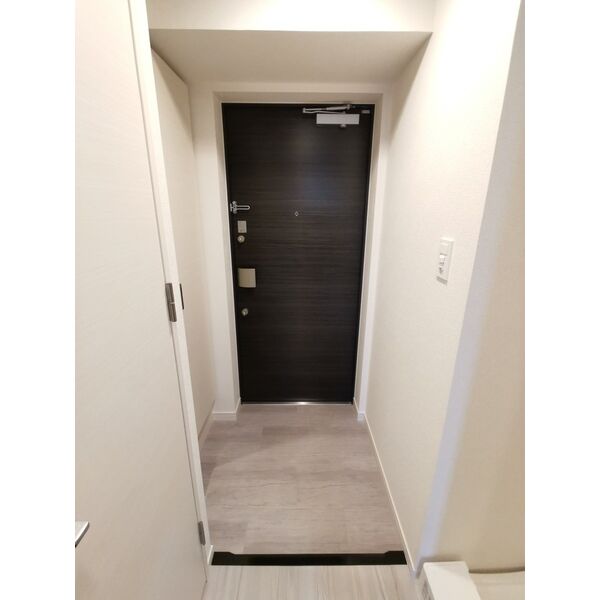 玄関　※同シリーズ参考