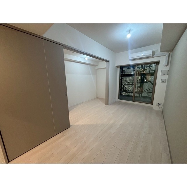 居室・リビング　別号室イメージ