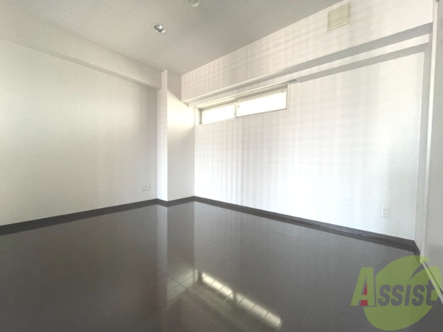 その他部屋・スペース　寝室はこちらの６畳のお部屋をご利用ください。