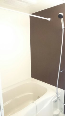 バス・シャワールーム　お風呂です