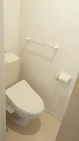 トイレ　シンプルで使いやすいトイレです