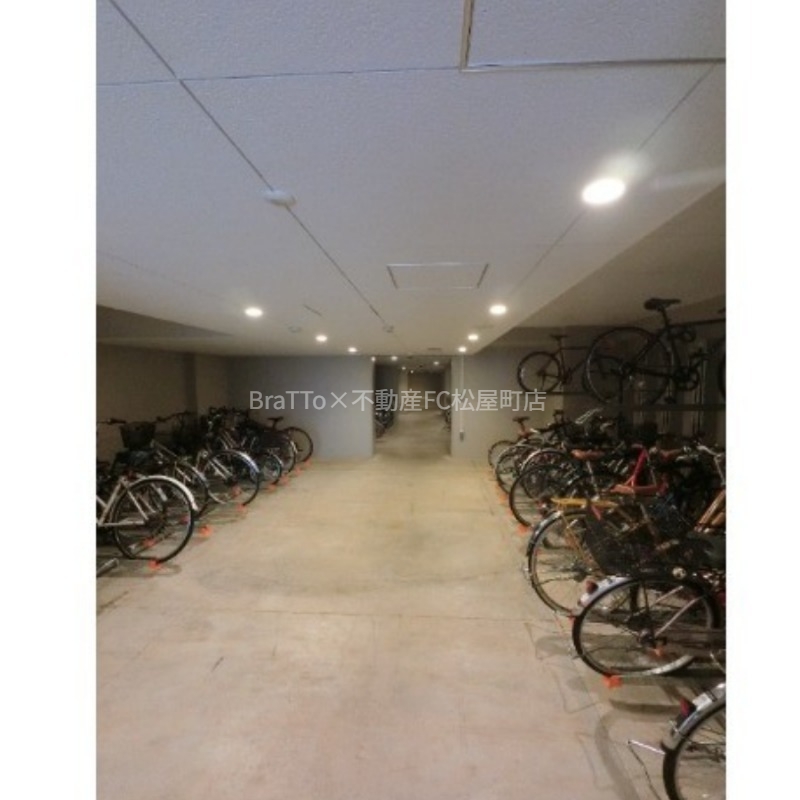 その他共有部分　マンション共用部分（駐輪場）