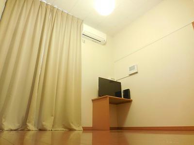 居室・リビング　家具家電付き