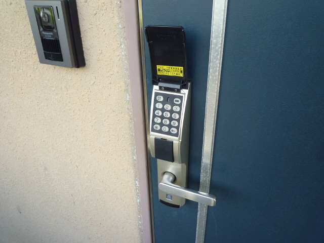 セキュリティ　テンキーロック