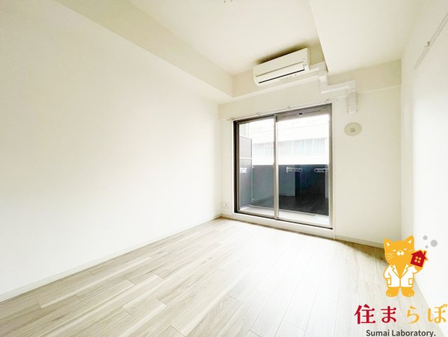 居室・リビング　「“合う暮らし”を、LINEで一緒に描こう。」