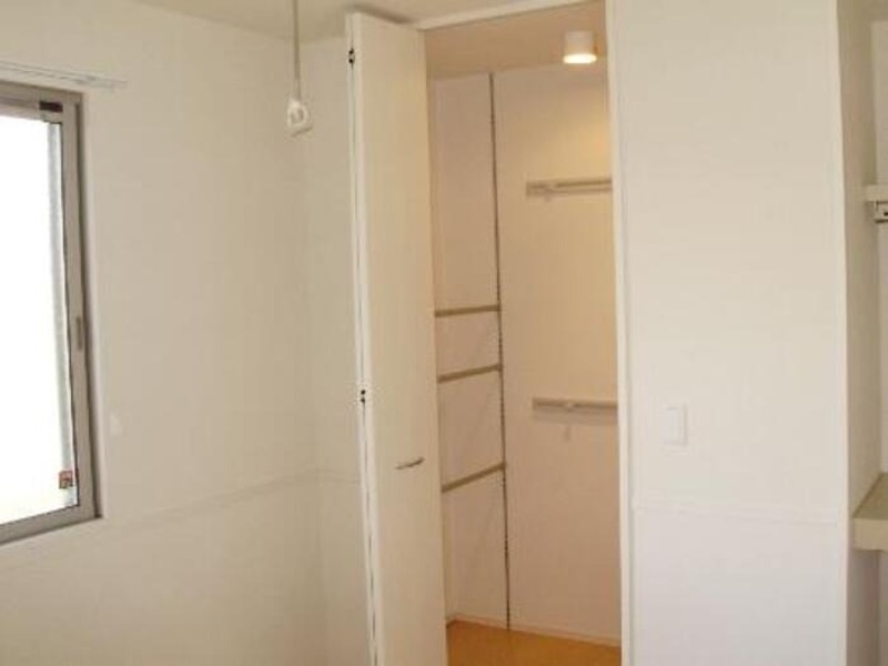 収納　図面と現状に相違がある場合には現状を優先