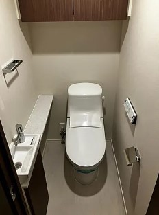 トイレ　トイレ