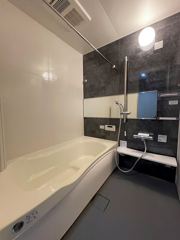 バス・シャワールーム　※同様の仕様です。