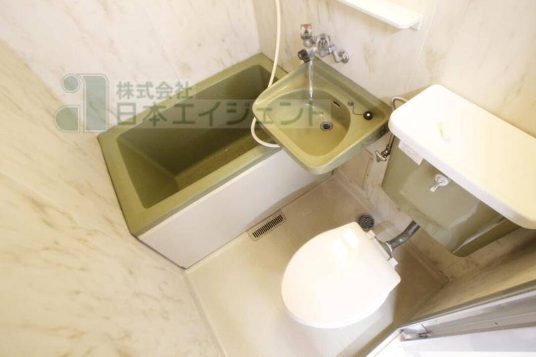 バス・シャワールーム　浴室