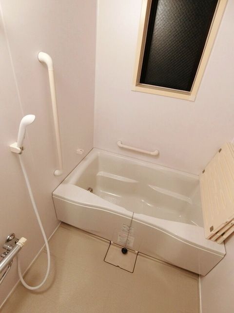 バス・シャワールーム　お風呂