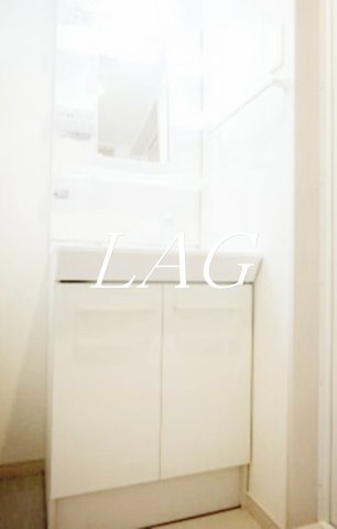 洗面設備　洗面台です。