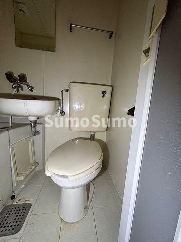 トイレ　ゆったりとした空間のトイレです