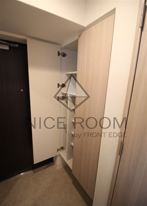 収納　ワールドアイ難波南ＰＯＲＴＡ　シューズボックス