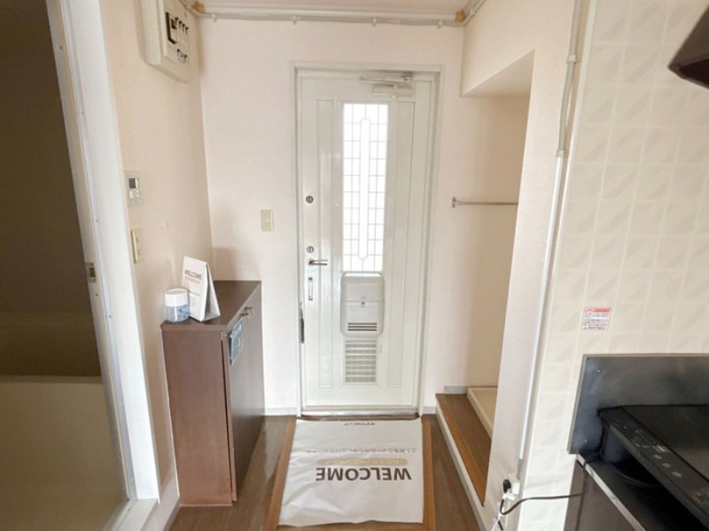 玄関　図面と現状に相違がある場合には現状を優先